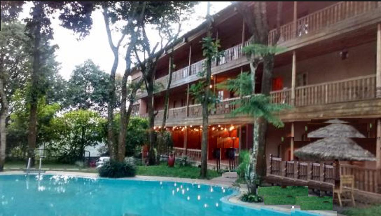 Woods N Spice - Thekkady Hotel Kumily Bagian luar foto